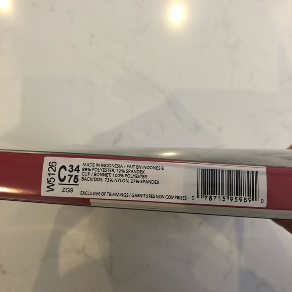 WonderBra High Impact Wire-Free Sports Bra W5126 - Picture 4 of 4